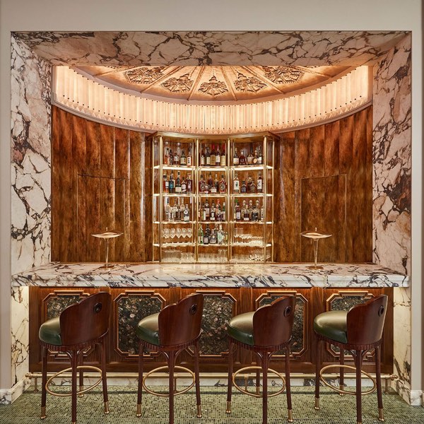 Claridge's — photograph 8 of 17