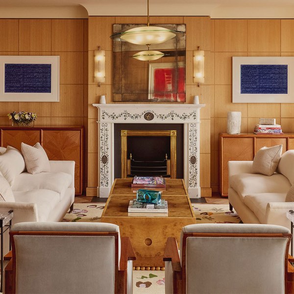 Claridge's — photograph 13 of 17