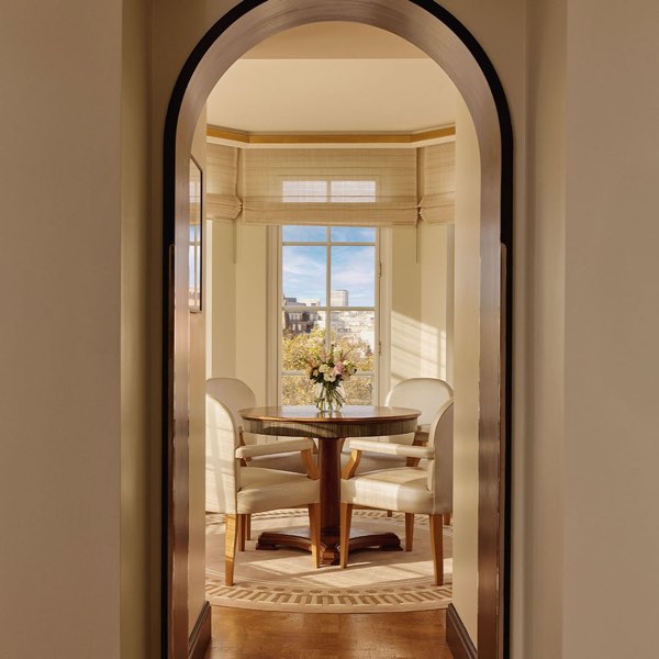 Claridge's — photograph 14 of 17