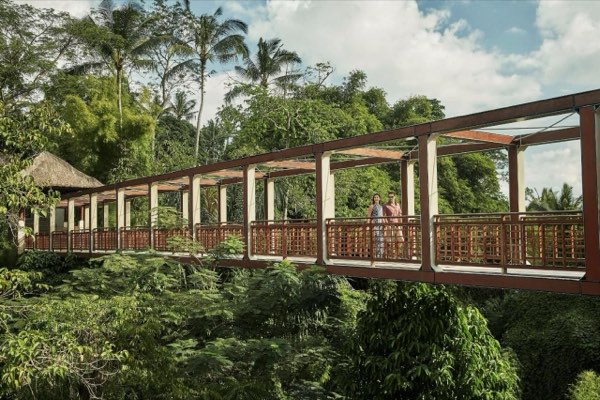 Four Seasons Resort Bali at Sayan — photograph 8 of 24