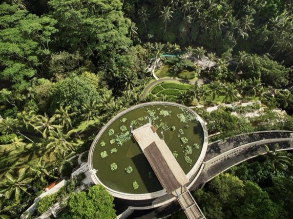 Four Seasons Resort Bali at Sayan — photograph 9 of 24