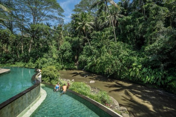 Four Seasons Resort Bali at Sayan — photograph 14 of 24