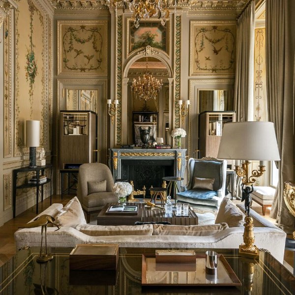 Hotel de Crillon — photograph 9 of 16