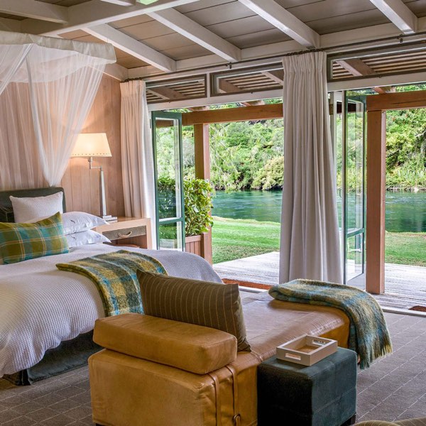 Huka Lodge — photograph 7 of 12