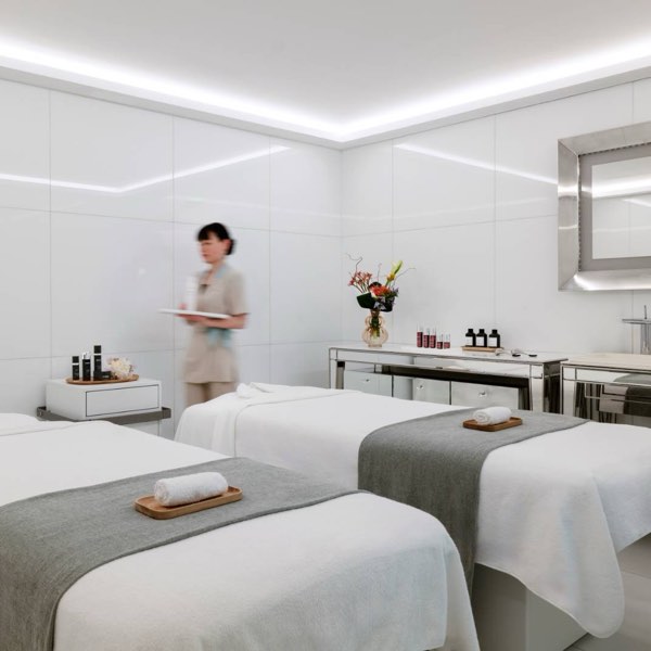 Le Royal Monceau Raffles Paris — photograph 16 of 20