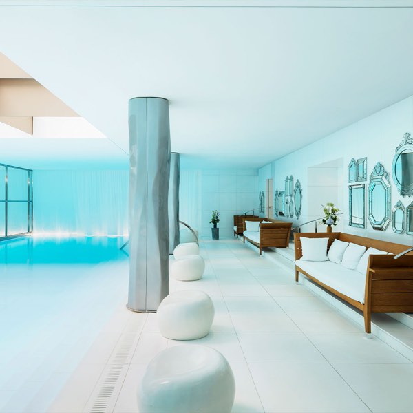 Le Royal Monceau Raffles Paris — photograph 18 of 20