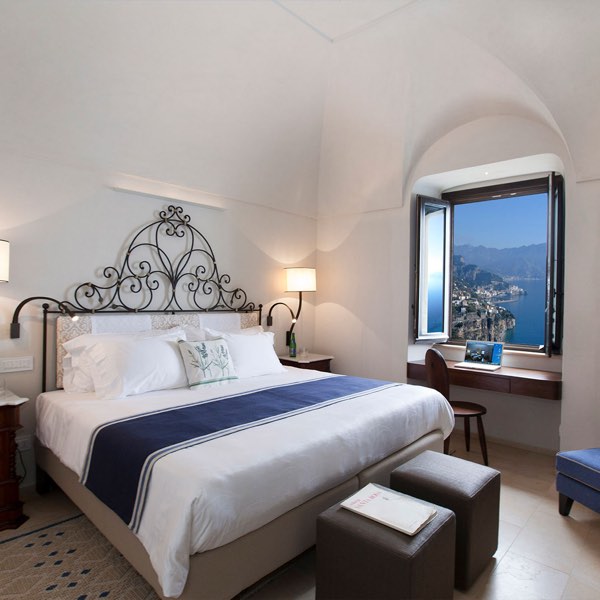 Monastero Santa Rosa — photograph 11 of 16