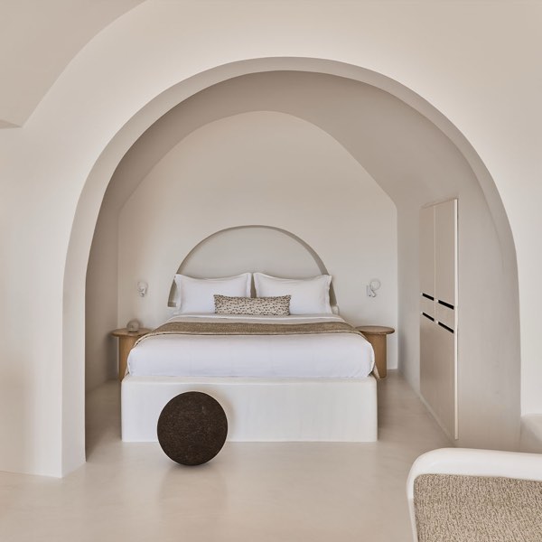 Mystique, a Luxury Collection Hotel — photograph 8 of 13