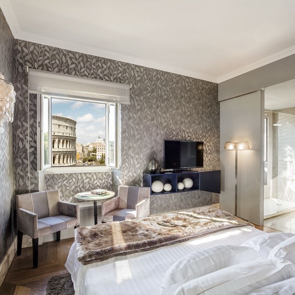 Palazzo Manfredi — photograph 10 of 13