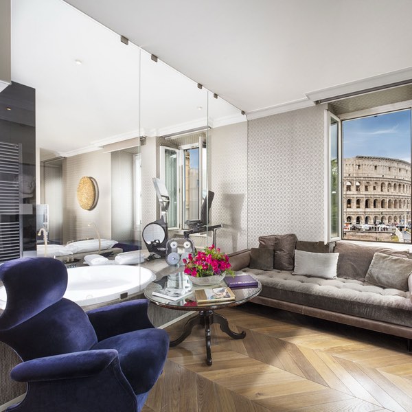 Palazzo Manfredi — photograph 11 of 13