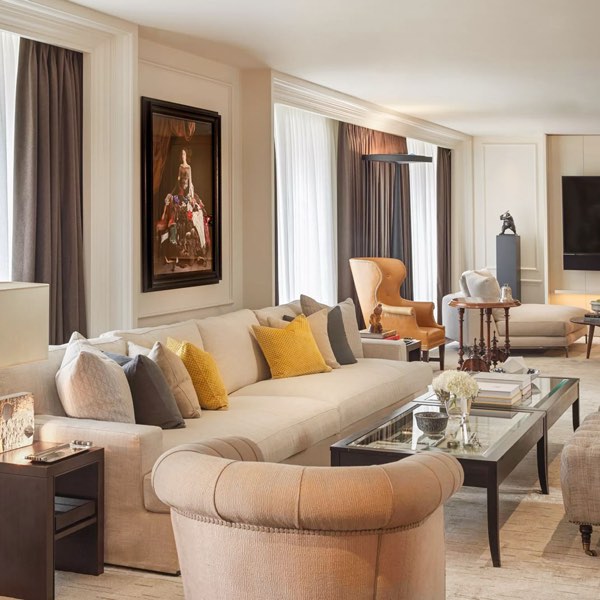 Rosewood London — photograph 15 of 16