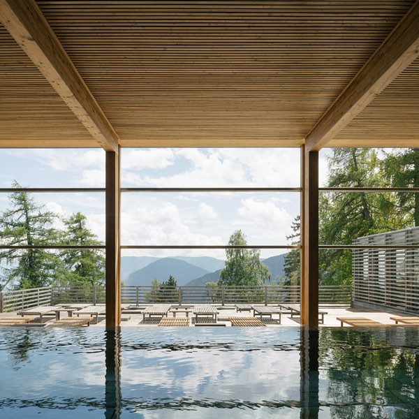 Vigilius Mountain Resort — photograph 9 of 16