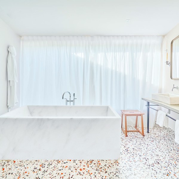Villa La Coste — photograph 12 of 27